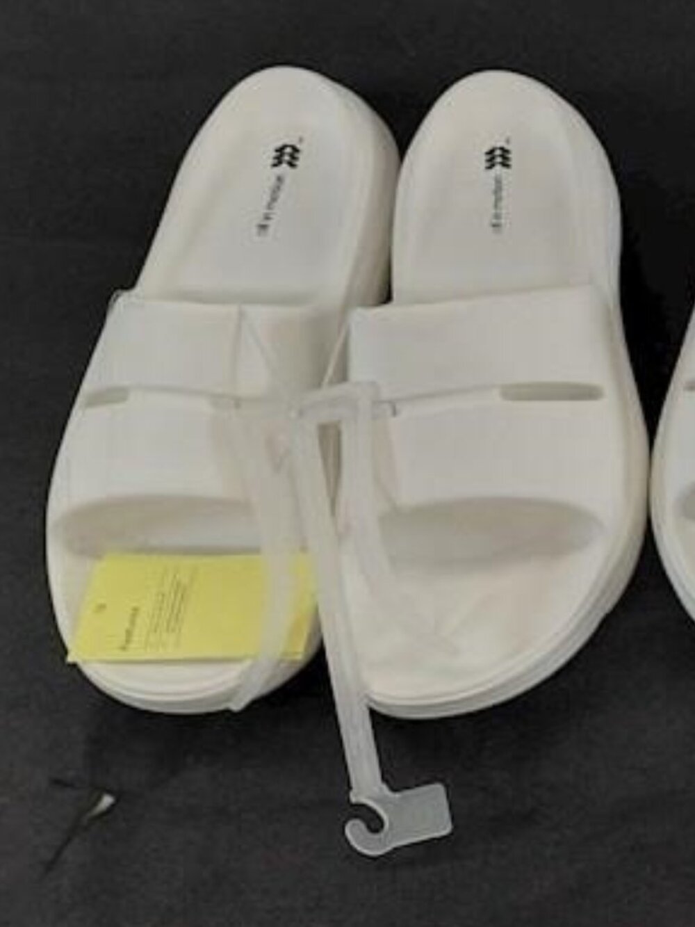 All In Motion 'Nox' Women's White EVA Slide Sandals sz 11 - NWT -